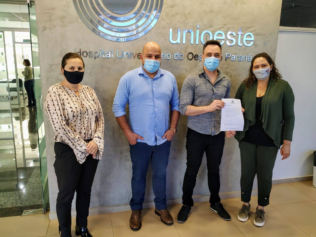 OAB-Cascavel e Quinta de Oliva fazem doações da campanha “Pizza do Bem”