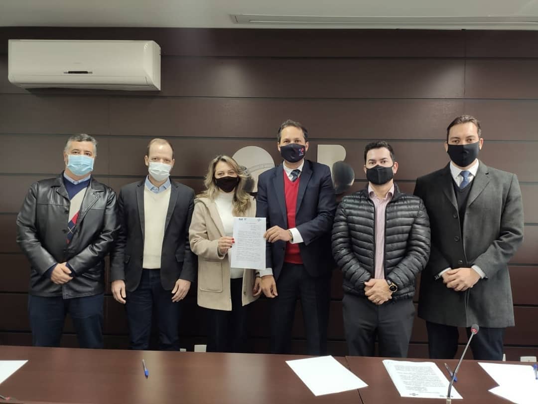 OAB E SEBRAE FIRMAM PARCERIA PARA A QUALIFICAÇÃO PROFISSIONAL