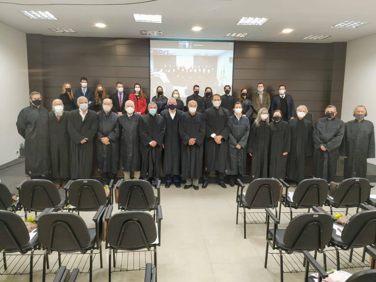 RESPEITAR O PASSADO É VALORIZAR O FUTURO, DIZEM ADVOGADOS LAUREADOS 