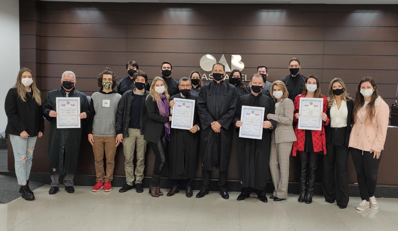 OAB ENCERRA SESSÕES SOLENES COM HOMENAGENS A NOTÁVEIS