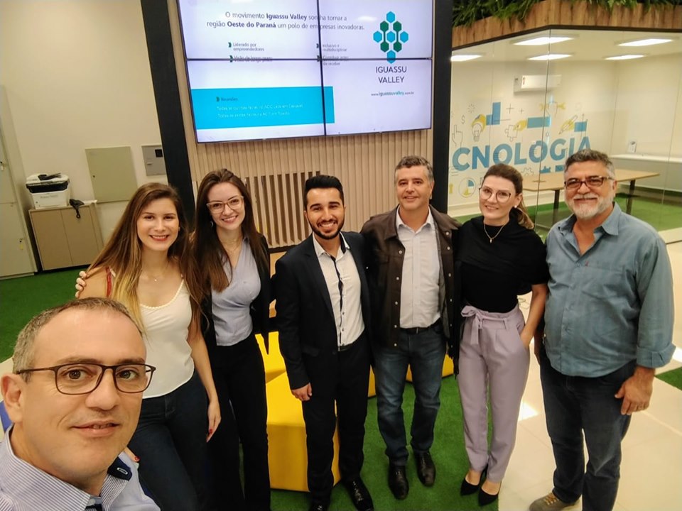 Comissão de Direito Digital e Inovações da OAB-CASCAVEL Visita a Iguassu Valley e AcicLabs