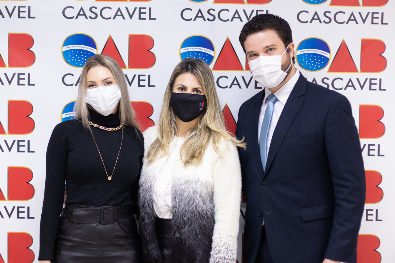 Comissão de Eventos Científicos da OAB Cascavel promove o primeiro evento homenageando advogados autores